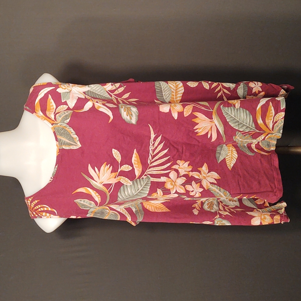 Old navy burnt red floral tank top
